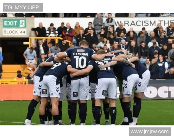 布伦特福德主场迎战米尔沃尔双方争夺英冠积分榜重要位置