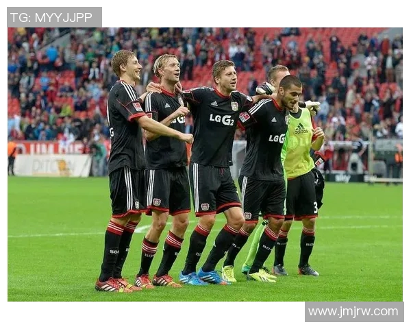 勒沃库森连胜保持主场气势，小胜沃尔夫斯堡继续领跑