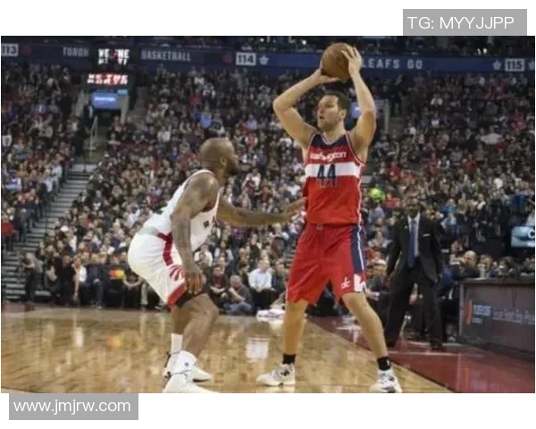 勇士与猛龙激战正酣12月13日精彩视频直播全程回放 勇士与猛龙激战正酣12月13日精彩视频直播全程回放