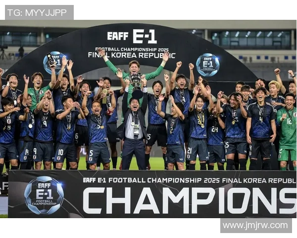 韩K联焦点战首尔对决城南激情碰撞期待精彩瞬间展现球队实力与战术博弈