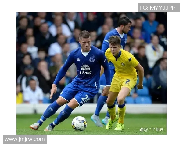 利兹联与巴伦西亚激情对决谁能在友谊赛中笑到最后