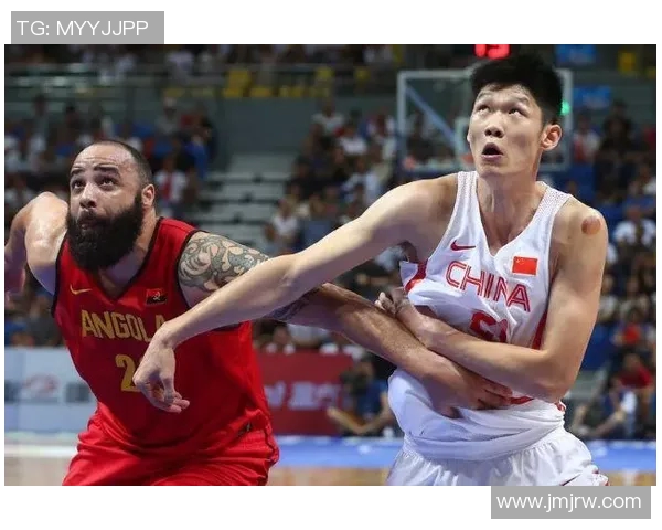 蓝队与安哥拉精彩对决集锦回顾展现激烈比赛瞬间与精彩进球时刻